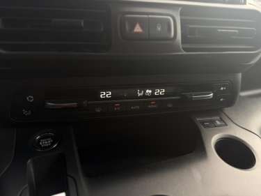 PEUGEOT PARTNER LONG 1.5 BlueHDI 130 EAT8