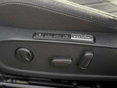 VW GOLF 8 2.0 TSI 190 DSG Style