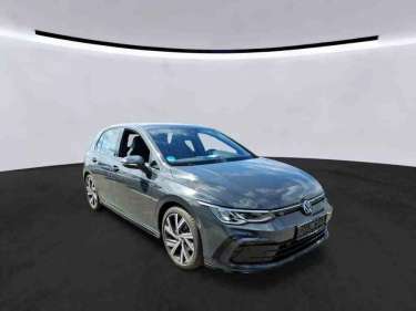 VW GOLF 8 1.5 TSI 130 R-Line