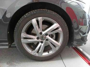 VW GOLF 8 1.5 TSI 130 R-Line